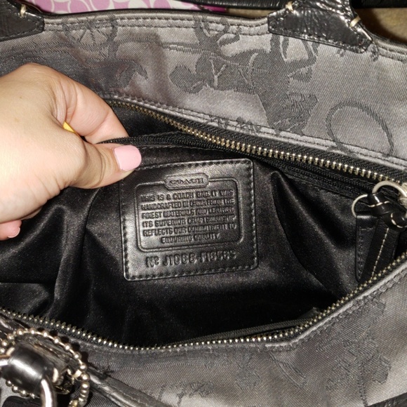 Handbag - Picture 2 of 2